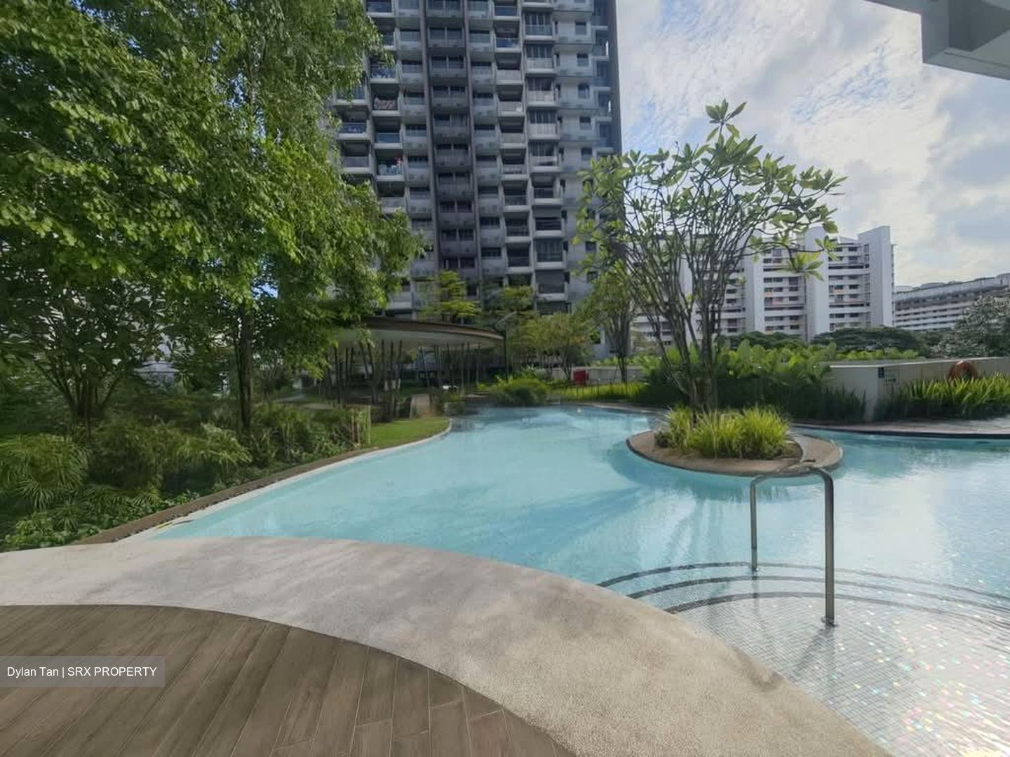 Trilive (D19), Condominium #580799531